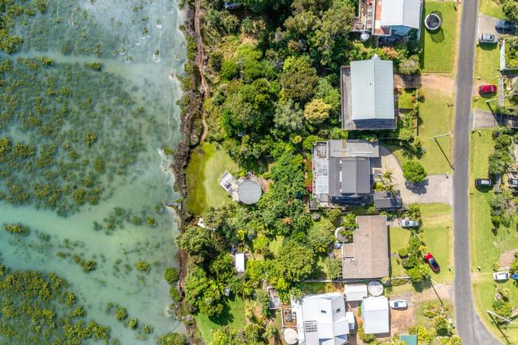 17 Shelly Beach Road Surfdale_22