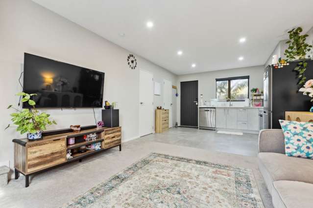 REALLY NICE FIRST HOME