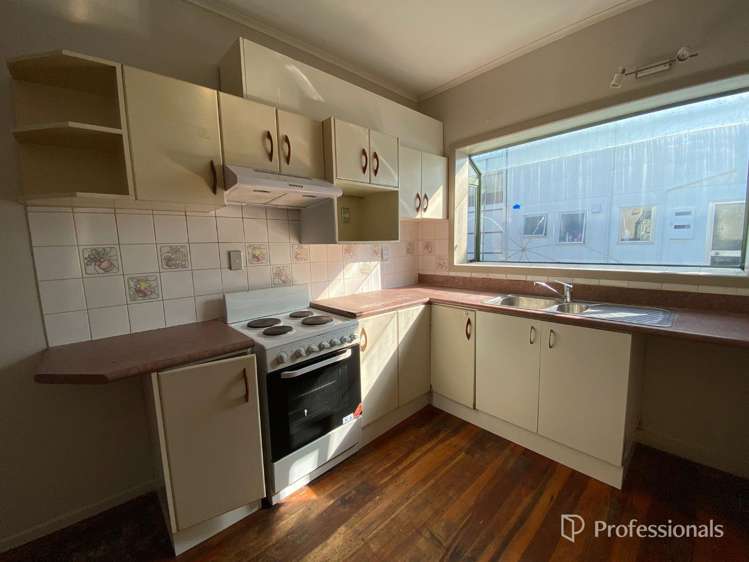 9 Greers Road Weymouth_5