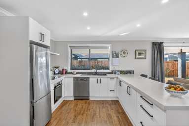 30 Fairway Drive_3