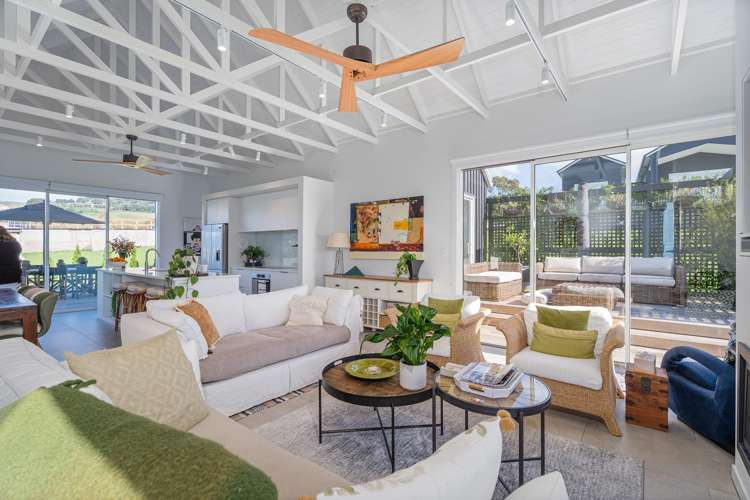 5 Liberty Place Cooks Beach_9