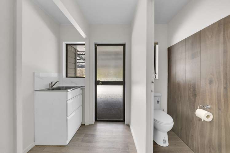 2/25 Sunnyfield Crescent Glenfield_7