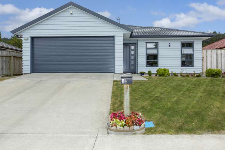 13 Poppy Watts Grove Stokes Valley_1