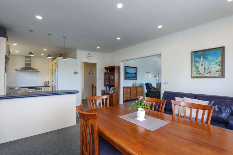 18 Marlborough Crescent Richmond_11