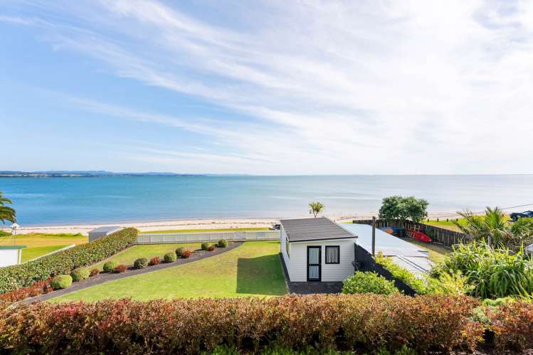 83 Torkar Road Clarks Beach_1