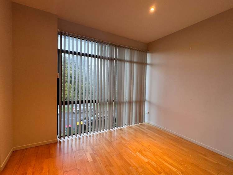 39 Norwood Drive Flat Bush_11