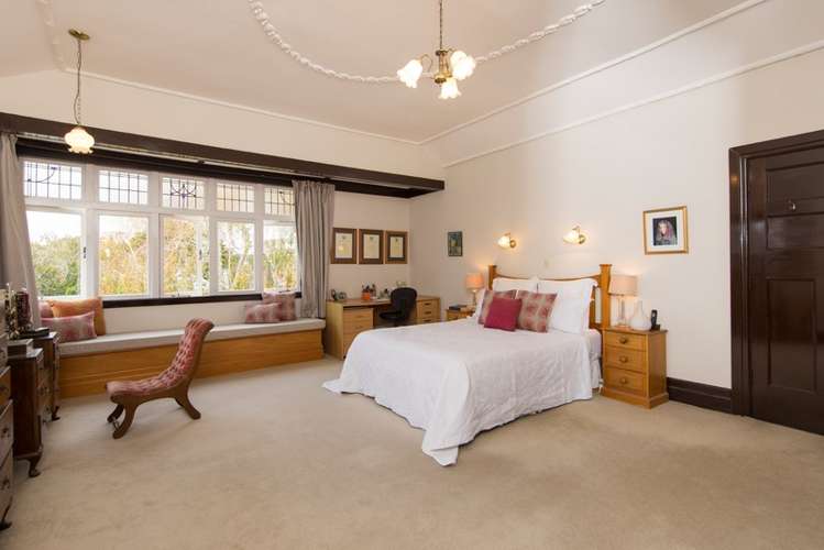 1 Shipherds Avenue Epsom_22