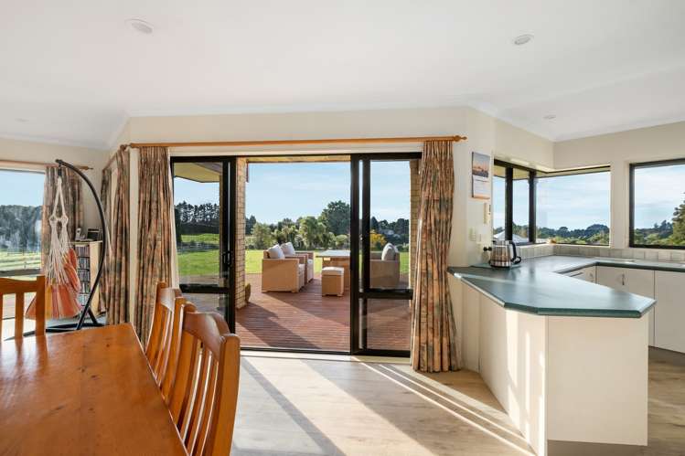 207b Peers Road Kaimai_5