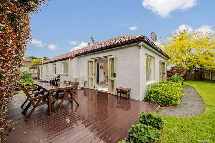 38 Earnslaw Crescent Clover Park_16