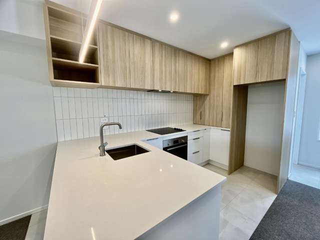 28C Bletsoe Avenue 10222_1