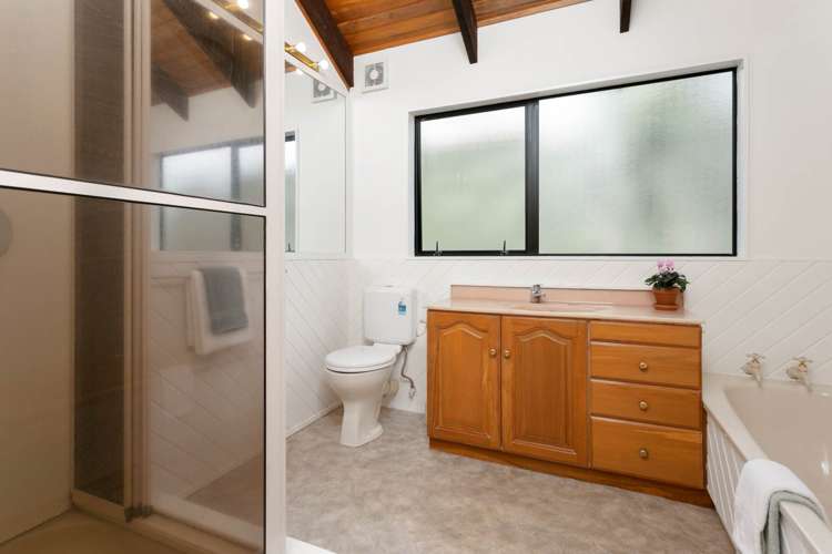 141a The Drive Epsom_25