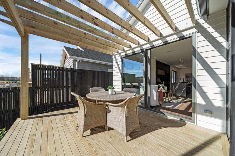 370 Te Taruna Drive Milldale_22