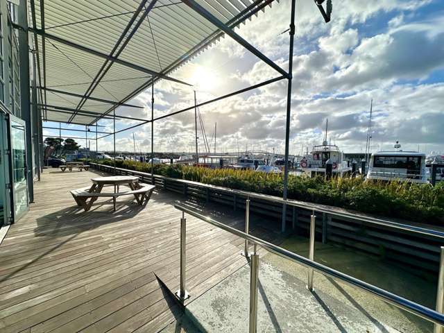 Units 2,3 and 4/31 Westhaven Drive St Marys Bay_3