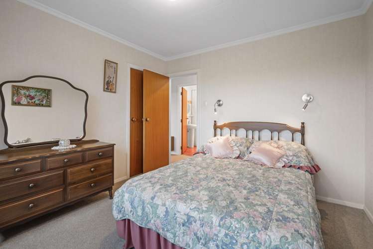 5B Ongo Road Hunterville_16