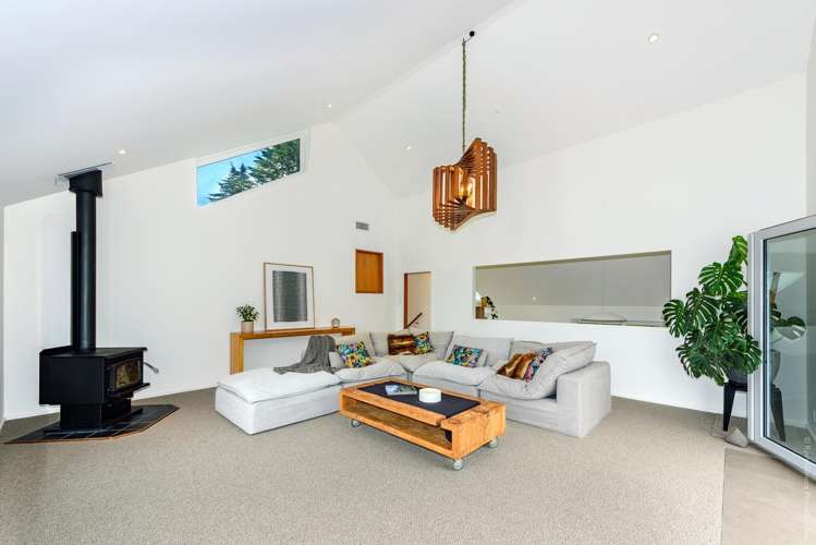 1 Zephyr Terrace Governors Bay_7