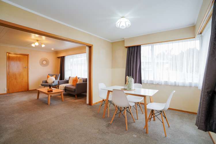 39 Glenalmond Crescent Rockdale_3