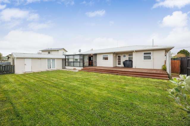 8 Hurley Place Awapuni_1