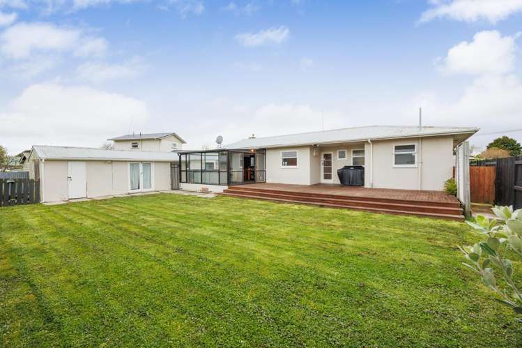 8 Hurley Place Awapuni_1