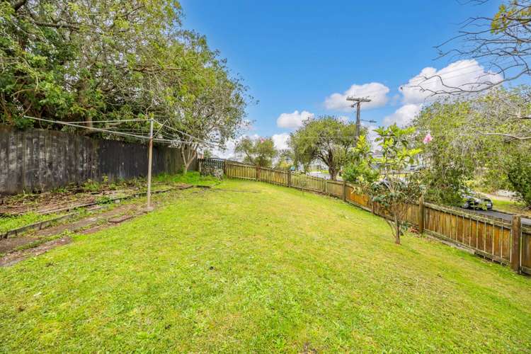 14 Dickey Street New Windsor_12