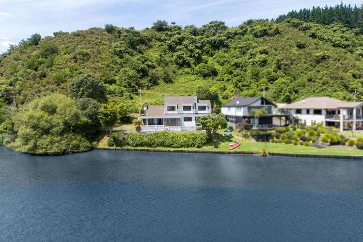 14 Okawa Bay Road_0