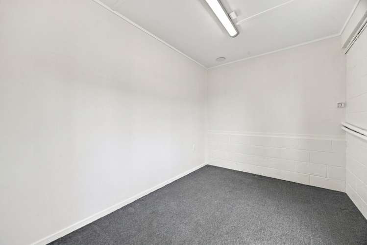 2/25 Cormack Street Mount Roskill_16