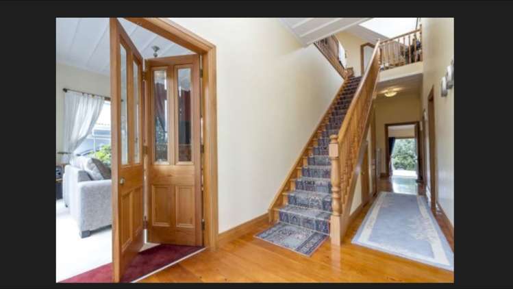 46 Bradbury Road Botany Downs_10