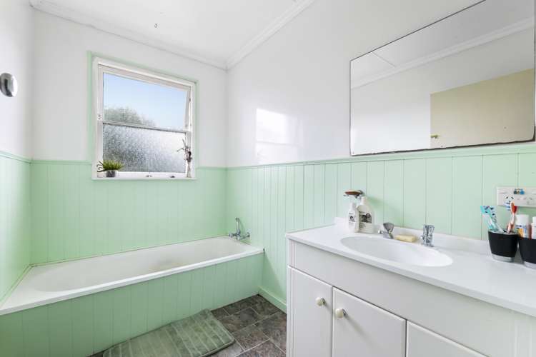 73 Celia Street Stratford_11