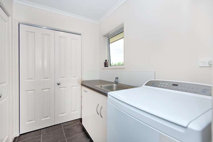 121b Aerodrome Road Thornton_13