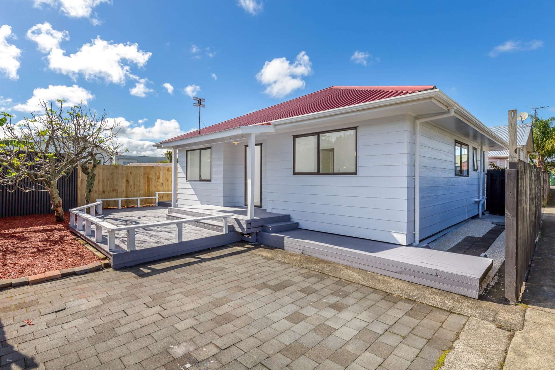 2/17 Elm Street Avondale_0