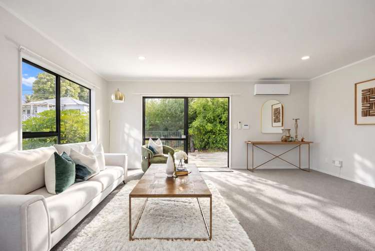 4/23B View Road_5