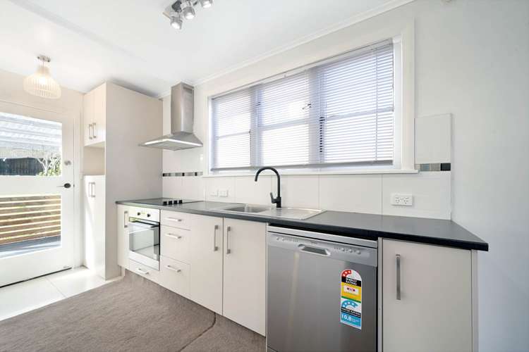 243 & 245 Great North Road Henderson_9