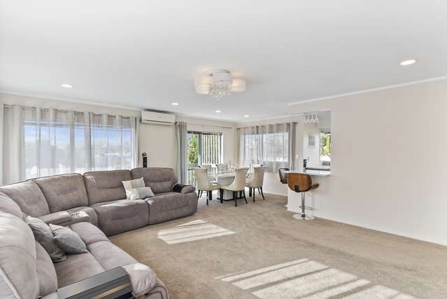 2/6 Boys Place Pakuranga Heights_3