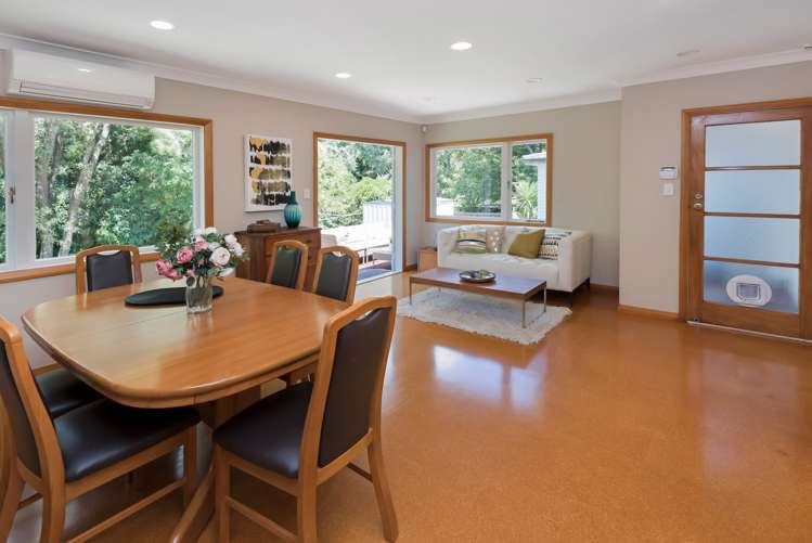 17 Glenfern Road Mellons Bay_9