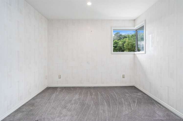 14 Dundas Road Riverside_24