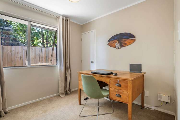 4/10 May Avenue Te Atatu South_13