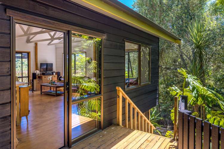 32 Ocean Road Surfdale_20