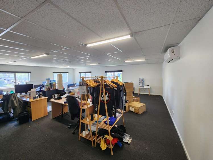 Unit 1, 22 Sonter Road Wigram_12