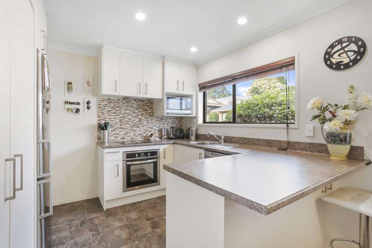 2/248 Great North Road Henderson_5