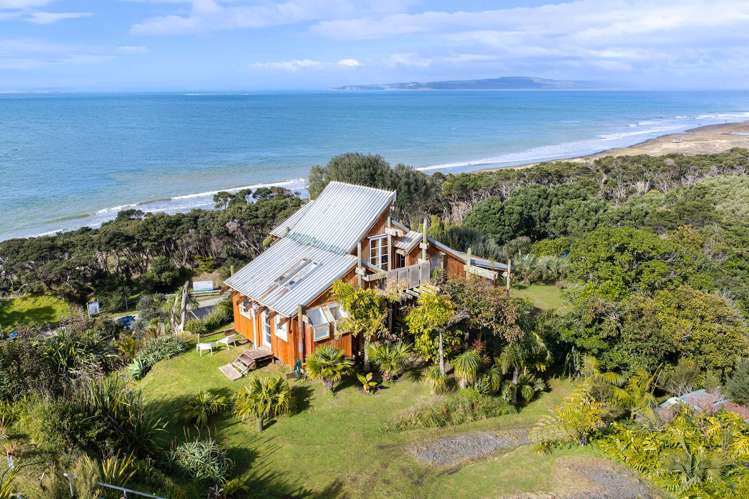 6573 Pouto Road Pouto_42