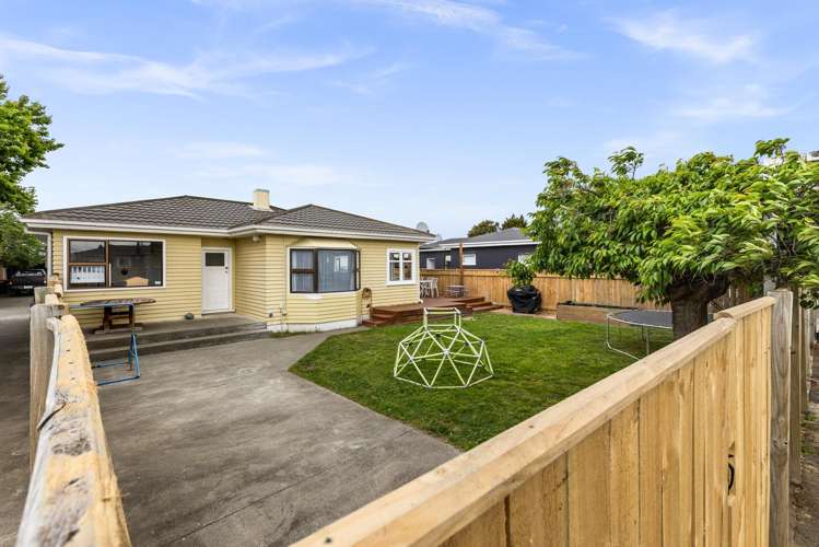 252 Kennedy Road Onekawa_10