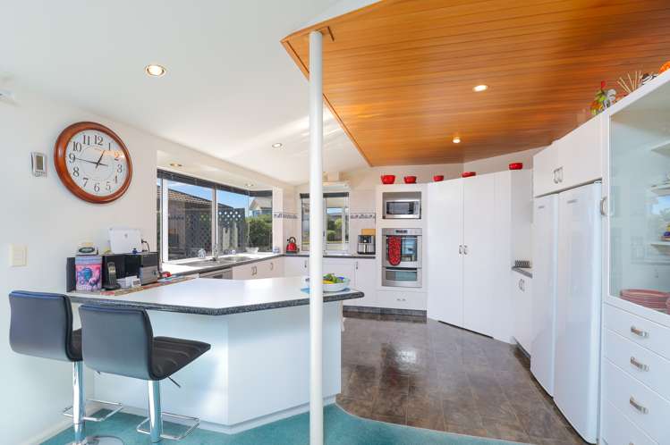 336 Princes Drive Britannia Heights_6