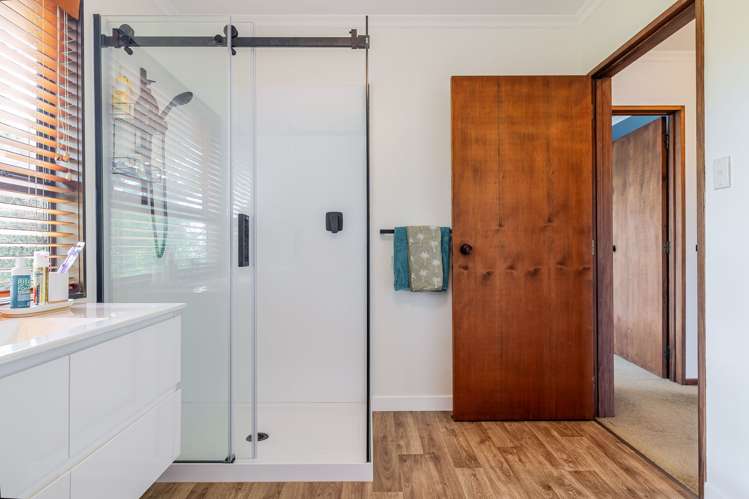 869b Main Street Roslyn_40