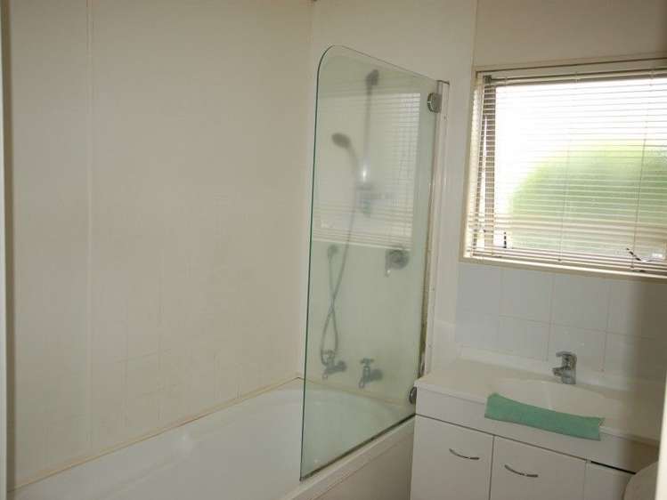 2/37 Laughton Street Taupo_4