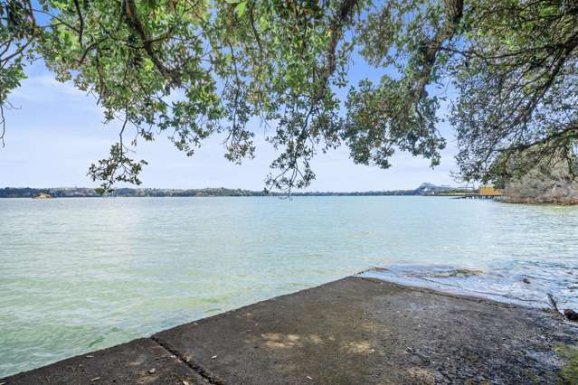 Unbeatable Address with Waterfront Access