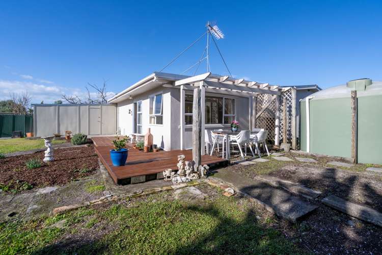 8 Pohutukawa Avenue Kaiaua_15