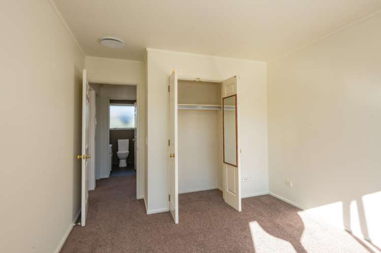 8 Elsa Kidson Court Stoke_13