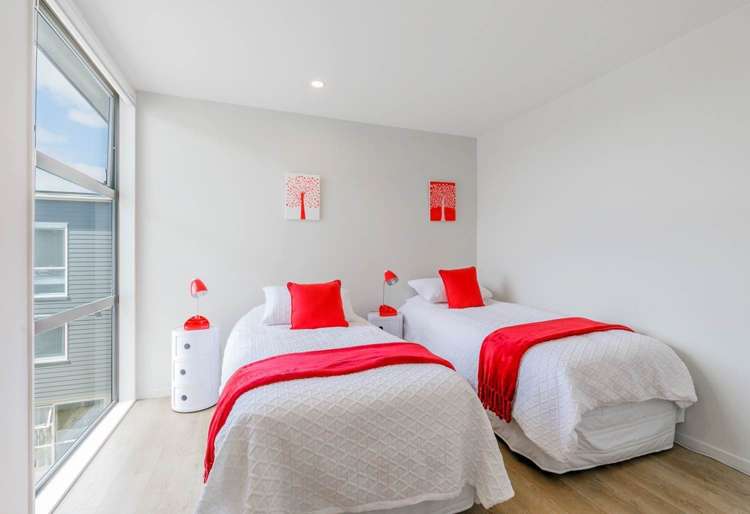2/21A Mt Smart Road Royal Oak_11