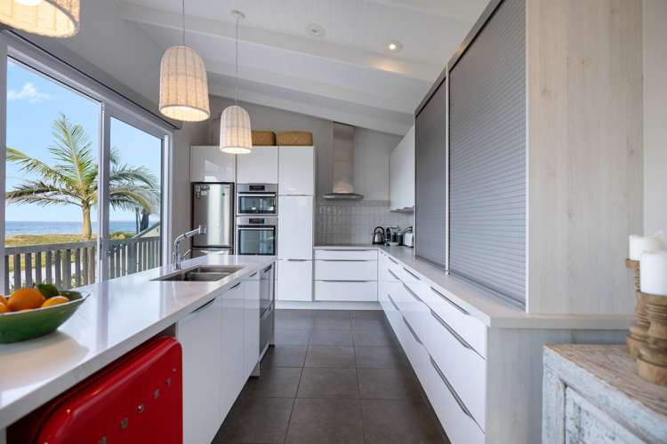 5b Pacific View Road Papamoa_2