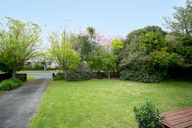 40 Weld Street Cambridge_19