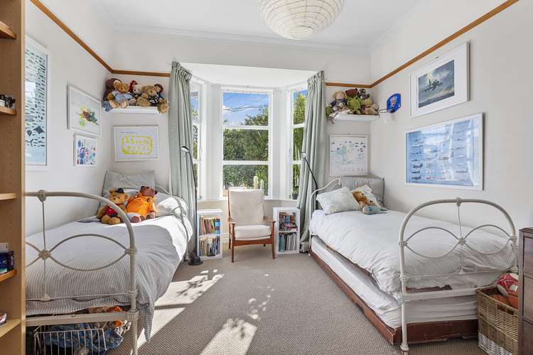 12 Somerset Avenue Newtown_9